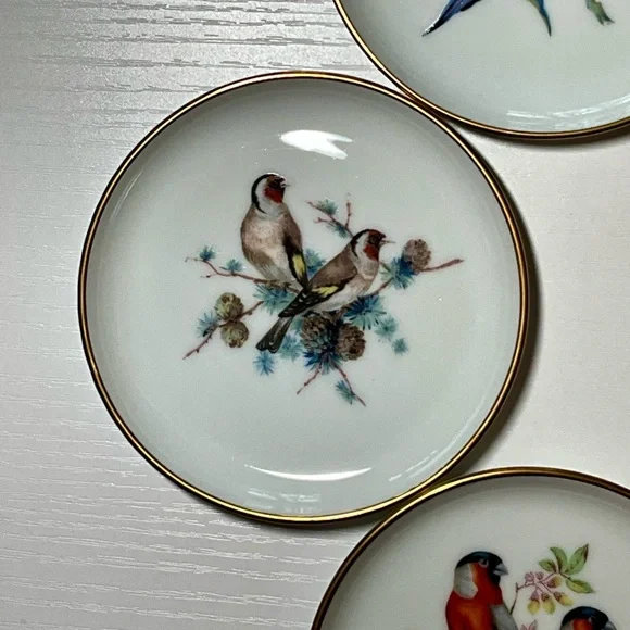 Complete Set of Vintage Kaiser Porzellan West Germany Design Decorative Plates - Picture 6 of 8